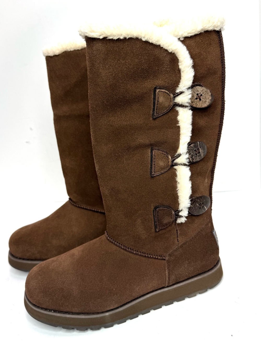 New Skechers Women's Size 6.5 Keepsakes-3 Button Boot